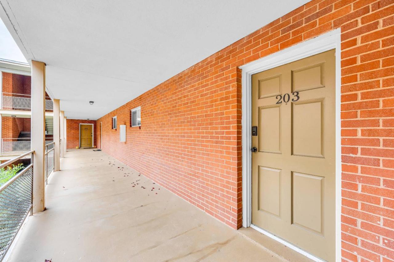 Classic City Getaway - 1 Mile Walk To Sanford Stadium! Athens Exterior photo